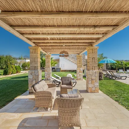 Villa La Serrazza By Perle Di Puglia *
